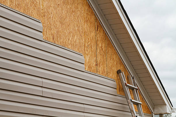 24/7 Emergency Vinyl Siding experts in Topping, VA
